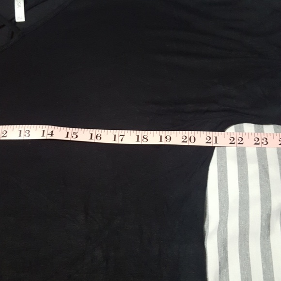 Women's soft tops white s and black L - Picture 4 of 7